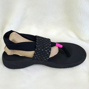 Vionic women comfy black sandals size 9